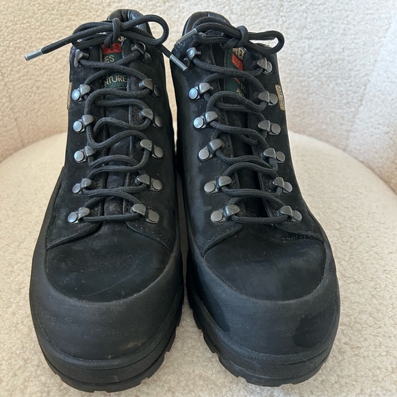 Mephisto Gore-Tex Hiking Boots - Picture 4 of 10